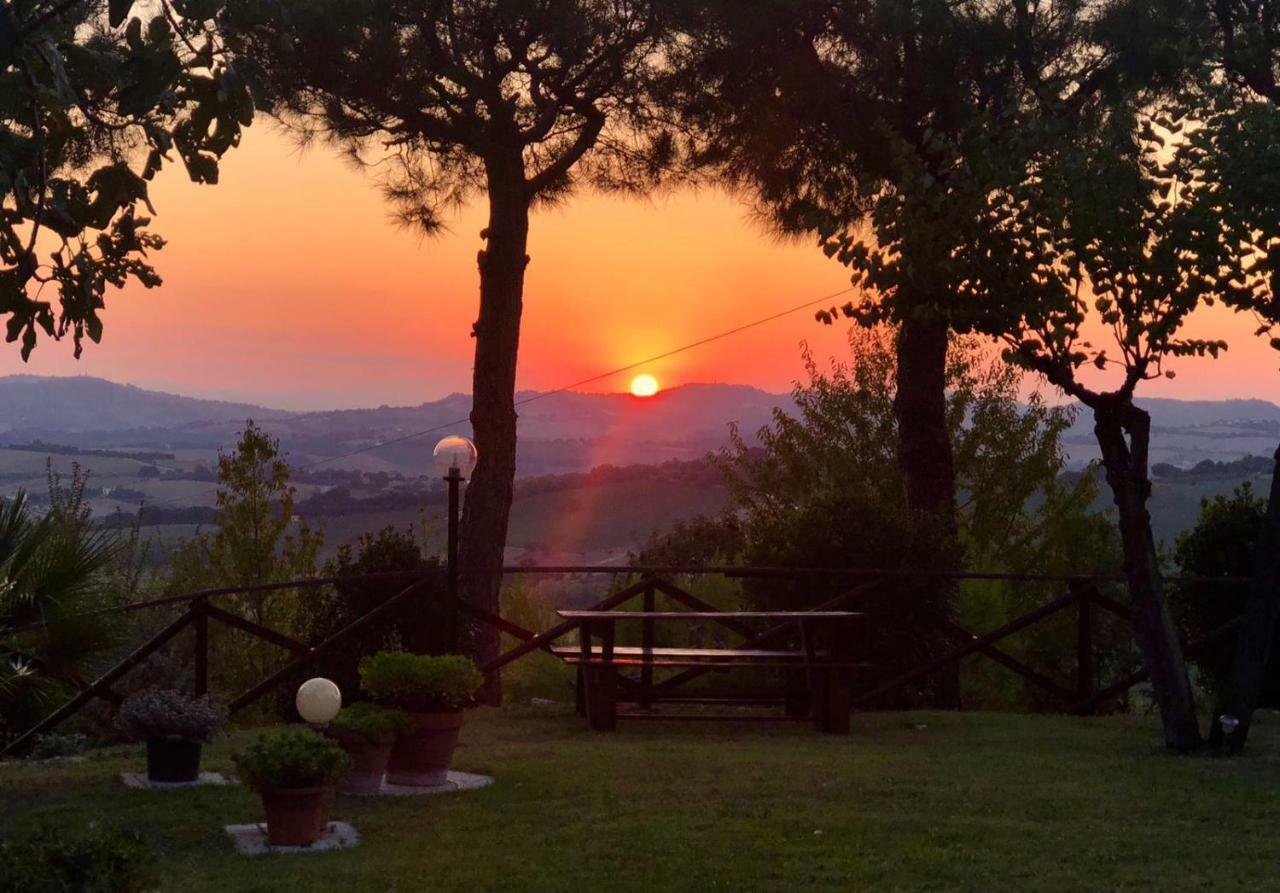 Вилла Poggio Del Conero Экстерьер фото